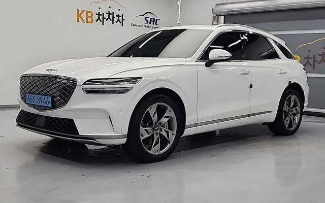 수원수입중고차매매 일렉트리파이드 GV70 e-AWD 매물 사진 3 - 2022/04 64,864km