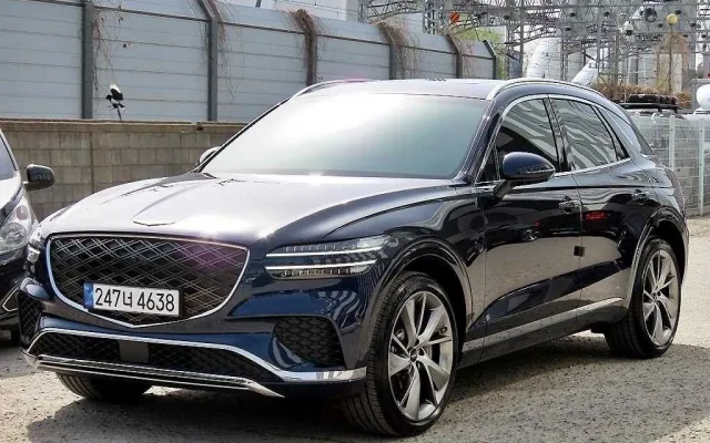 수원수입중고차매매 GV70 2.5T 가솔린 AWD 매물 사진 1 - 2024/09 7,021km