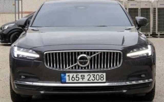 수원수입중고차매매 S90 B6 AWD 얼티메이트 브라이트 매물 사진 3 - 2023/05 86,241km
